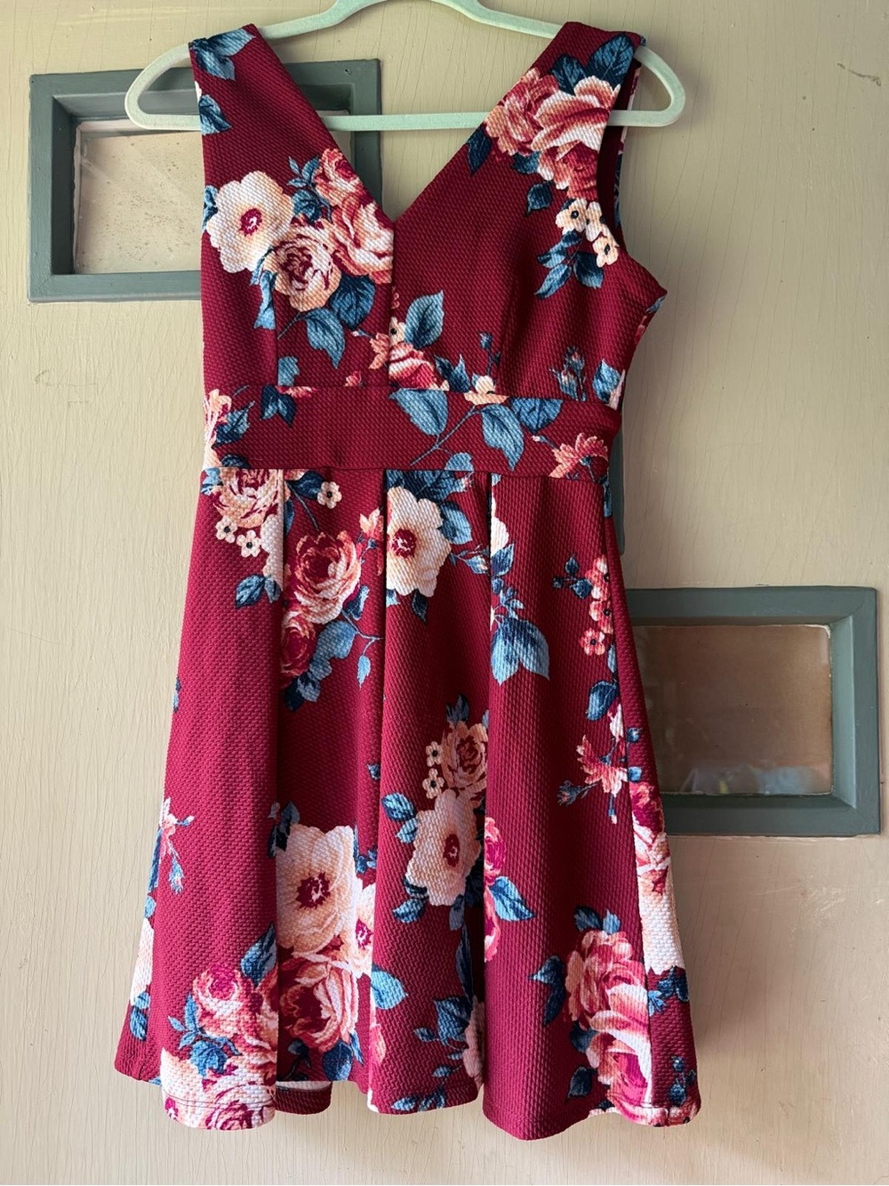 Haute Monde Burgundy Floral V-Neck Midi Dress